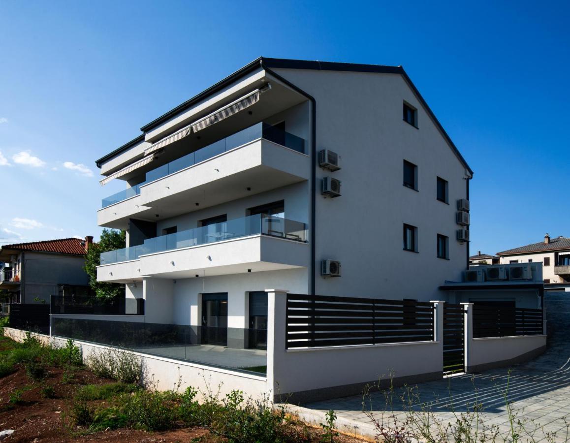 Rijeka Relax Apartment With Parking Екстер'єр фото