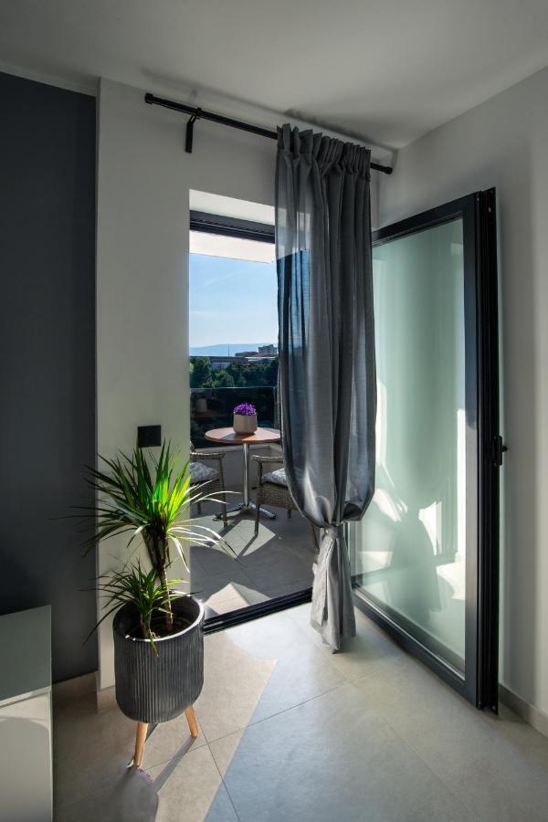 Rijeka Relax Apartment With Parking Екстер'єр фото