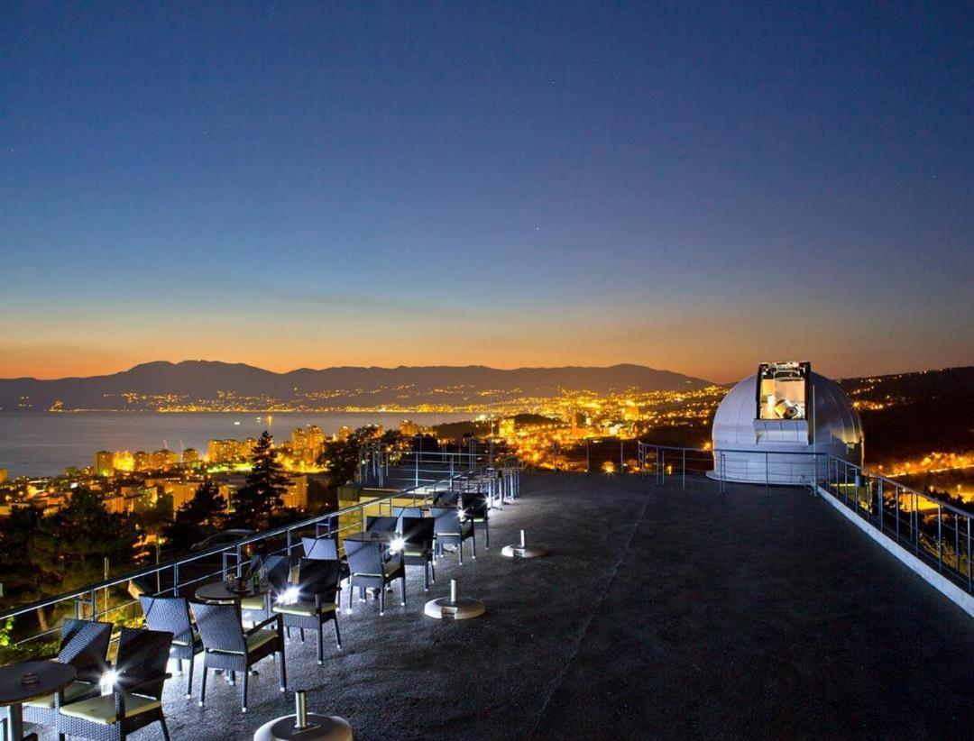 Rijeka Relax Apartment With Parking Екстер'єр фото